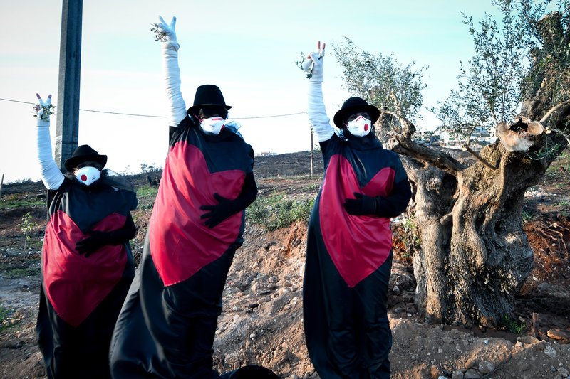 Διαμαρτυρία πυρόπληκτων στη μαραθώνια διαδρομή