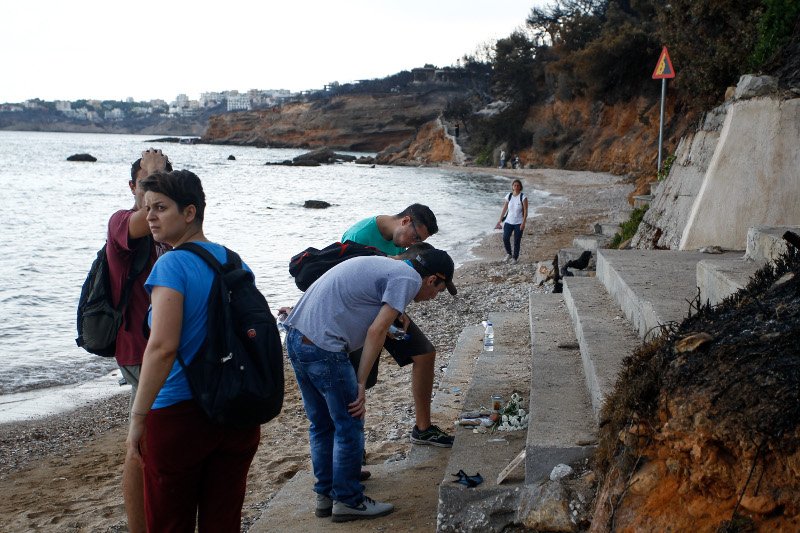 Τα σπαρακτικά μηνύματα στο Μάτι που άφησαν στους αγαπημένους τους όσοι γλίτωσαν από τη φωτιά [εικόνες] | iefimerida.gr 10