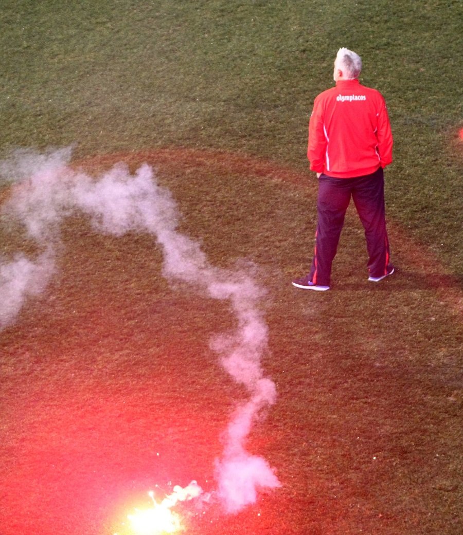 Η χειρονομία του Περέιρα και τα επεισόδια που στιγμάτισαν το ντέρμπι [εικόνες] | iefimerida.gr 5