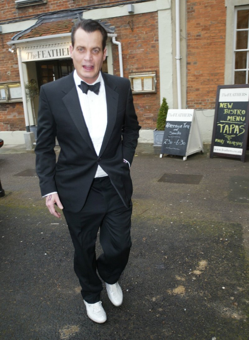 Πέθανε σε κλινική αποτοξίνωσης ο δισεκατομμυριούχος Μάθιου Μέλον [εικόνες]  | iefimerida.gr 1