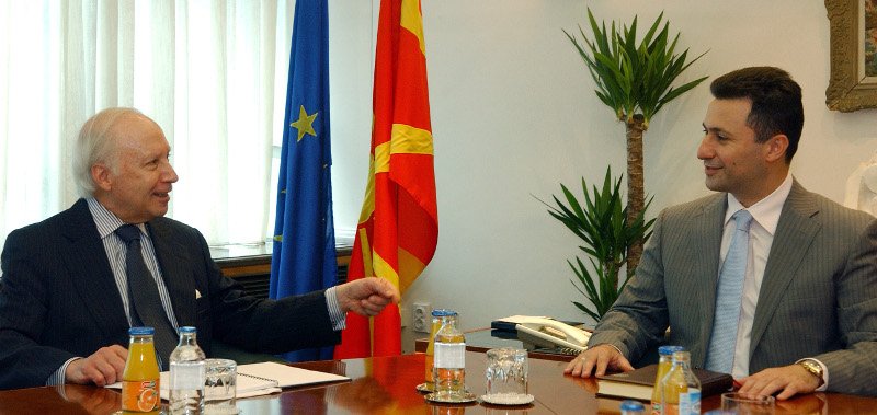 Μάθιου Νίμιτς: Ητανε... νιός και γέρασε -Διαπραγματεύεται 24 χρόνια για την ονομασία της ΠΓΔΜ [εικόνες] | iefimerida.gr 1