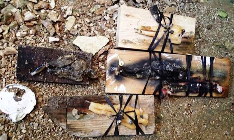 Βρήκαν κούκλες «βουντού» σε σπήλαιο στο Θέρμο Αιτωλοακαρνανίας [εικόνες] | iefimerida.gr 4