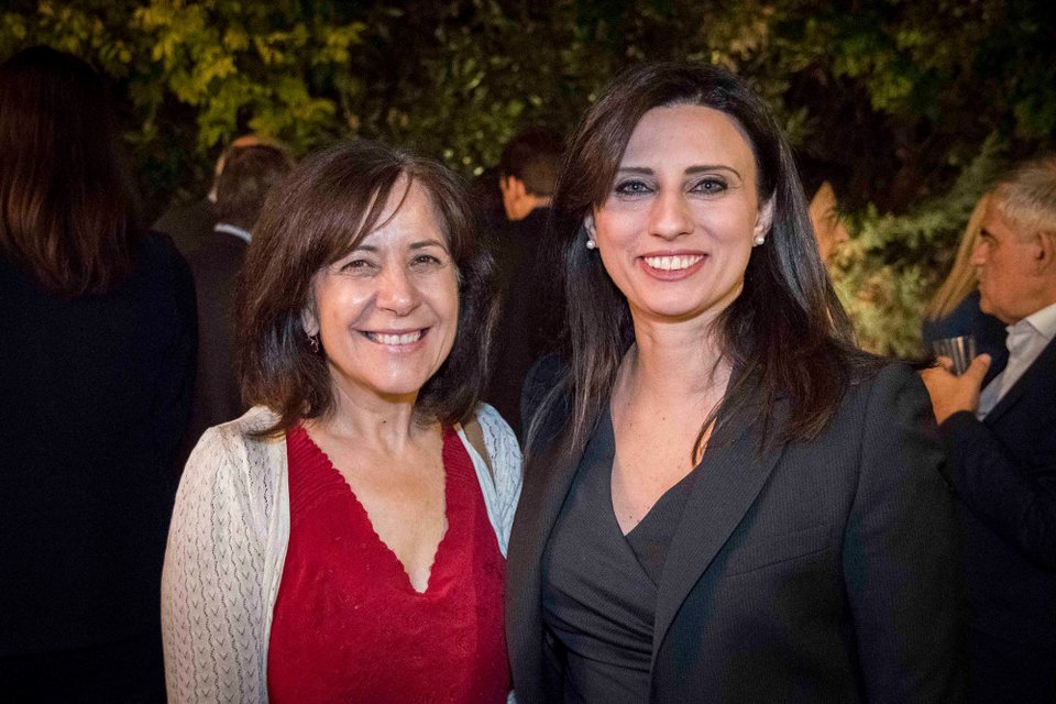 Το ποτό του Τσίπρα στο Μαξίμου μέσα από 34 καρέ -Χαμόγελα, πηγαδάκια, τσιγάρο, ποτό και πιάνο [εικόνες] | iefimerida.gr 20