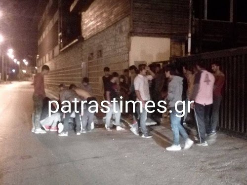 Πάτρα: Μαχαιρώματα σε αλλοδαπούς από ομάδα αγνώστων -Ενας βαριά τραυματίας [εικόνες & βίντεο] | iefimerida.gr 2