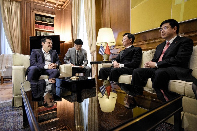 Κινεζική απόβαση στο Μέγαρο Μαξίμου -Καρέ καρέ οι υπογραφές της συμφωνίας με την Cosco [εικόνες] | iefimerida.gr 8