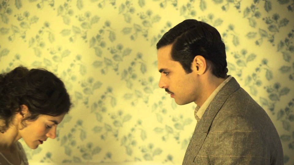 «Η Ωραία του Πέραν» στο Θέατρο του Νέου Κόσμου [εικόνες] | iefimerida.gr 1