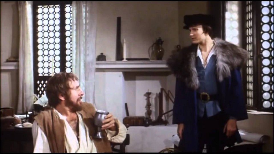 Ο «Γαλιλαίος» (1975) του Μπρεχτ με τον Τοπόλ, σε Α' προβολή στην Ελλάδα [εικόνες] | iefimerida.gr 2