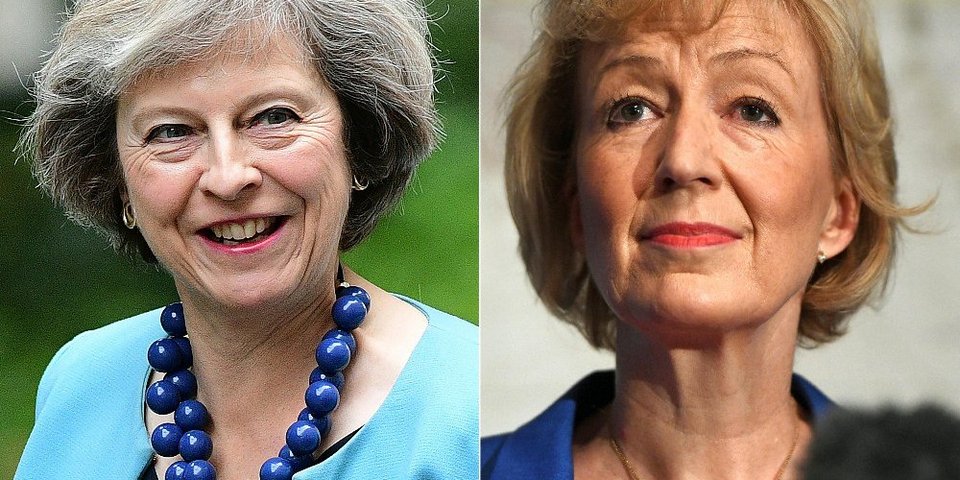 Η Τερέζα Μέι δεν έχει παιδιά -Χαμός στη Βρετανία με το θέμα, «σφάχτηκαν» 2 δημοσιογράφοι [βίντεο] | iefimerida.gr 0