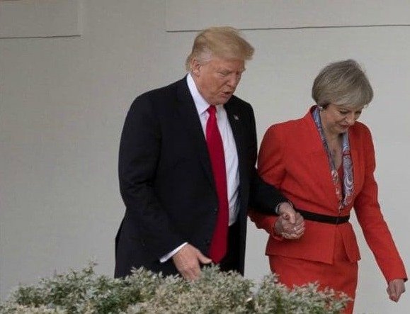 Viral: Ποιος «νίκησε» στην χειραψία Τραμπ - Μακρόν -Ειδικοί εξηγούν [εικόνες & βίντεο] | iefimerida.gr 9