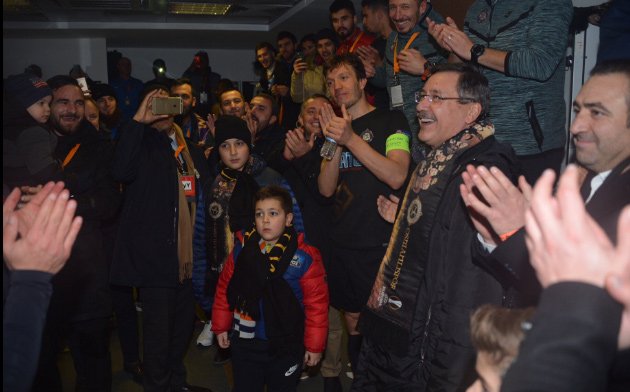 Ο δήμαρχος Αγκυρας θέλει όλο το Αιγαίο -Ο χάρτης με τα νησιά που είχε βάλει στο Τwitter [εικόνες] | iefimerida.gr 2