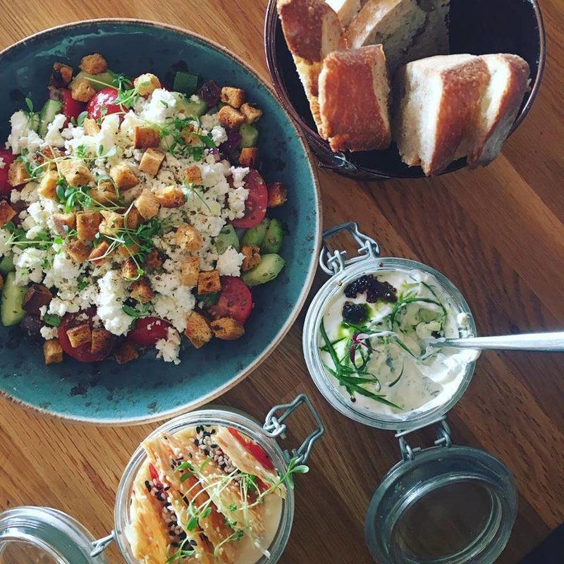 MAZI: Το ελληνικό εστιατόριο στο Νότινγκ Χιλ που έμαθε τους Λονδρέζους να τρώνε χταπόδι και φάβα [εικόνες] | iefimerida.gr 5