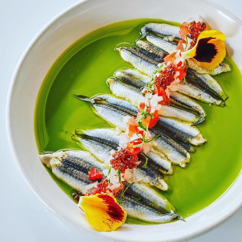 MAZI: Το ελληνικό εστιατόριο στο Νότινγκ Χιλ που έμαθε τους Λονδρέζους να τρώνε χταπόδι και φάβα [εικόνες] | iefimerida.gr 1