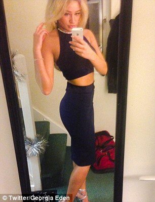 Ποδοσφαιριστής εξαπάτησε τους πάντες για να ζήσει σαν πλεϊμπόι-Σαμπάνια, βίλες, μοντέλα [εικόνες] | iefimerida.gr 9