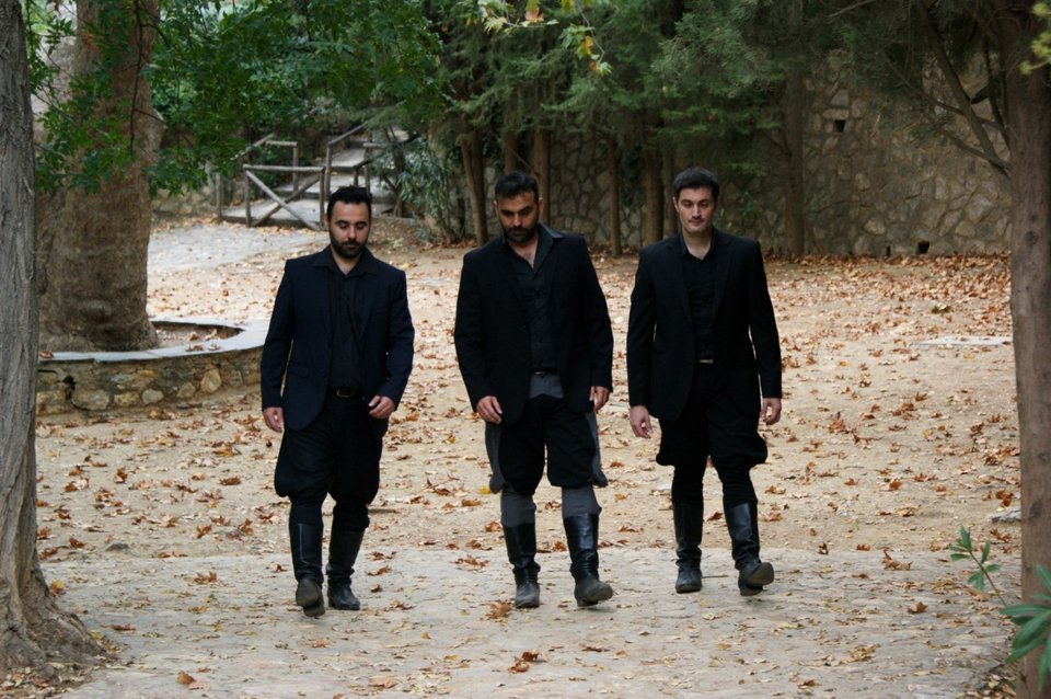 Χορευτική Κρητική παράδοση με οδηγό τον Καζαντζάκη -Από τους τεχνίτες αδελφούς Μεγαλακάκη | iefimerida.gr 0