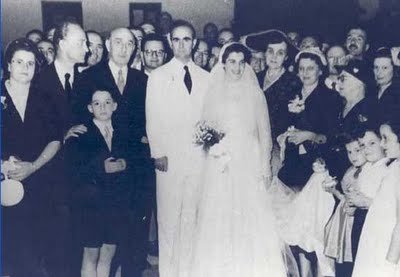 Σαν σήμερα το 1970 γινόταν πρωτοσέλιδο το διαζύγιο του Κωνσταντίνου Καραμανλή από την αστή καλλονή Αμαλία [εικόνες] | iefimerida.gr 0