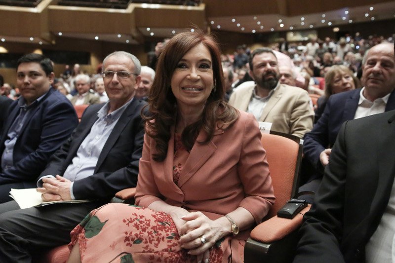 Η Κριστίνα Κίρσνερ στο Μέγαρο Μουσικής -Μίλησε για την εμπειρία της Λατινικής Αμερικής [εικόνες] | iefimerida.gr 11