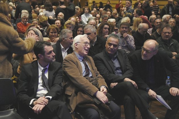 Ραγκούσης, Βάρτζελη, Μπίστης -Μόνο οι απόκληροι του ΚΙΝΑΛ προσεγγίζουν τον Τσίπρα | iefimerida.gr 2