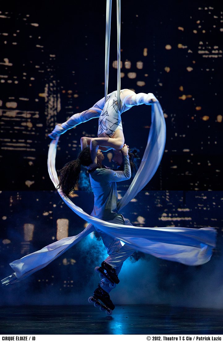 Το Μέγαρο Μουσικής κλέβει την παράσταση -Υψηλής αισθητικής θεάματα και παγοδρόμιο [εικόνες] | iefimerida.gr 2