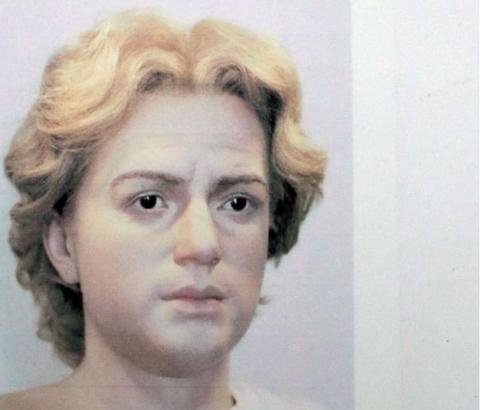 Το κιτς κέρινο ομοίωμα του Μέγα Αλέξανδρου -Η νέα πρόκληση των Σκοπιανών [εικόνα] | iefimerida.gr 0