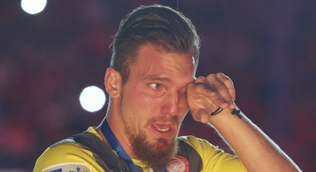 Τα δάκρυα του Μπάλαζ Μέγερι και το «αντίο» στον Ολυμπιακό [εικόνες] | iefimerida.gr 0