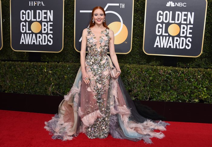 Χρυσές Σφαίρες: Αυτή η γυναίκα έκανε την πιο αποκαλυπτική εμφάνιση -Το φόρεμα με τις μαχαιριές [εικόνες] | iefimerida.gr 1