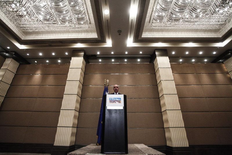Υποψήφιος για αρχηγός της ΝΔ και επίσημα ο Μεϊμαράκης – Κατέθεσε 50 υπογραφές | iefimerida.gr 0