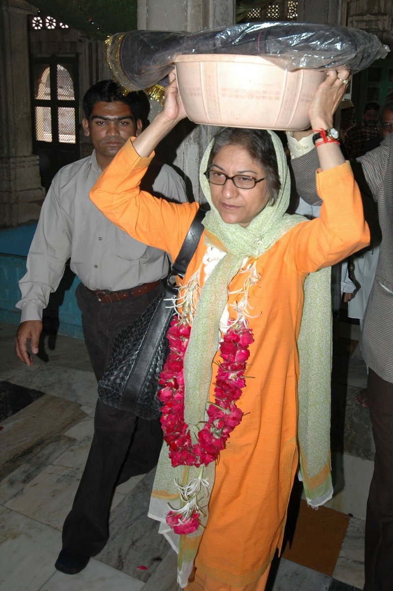 Πέθανε η ακτιβίστρια Aσμα Τζαχάνγκιρ που πάλεψε για τα ανθρώπινα δικαιώματα στο Πακιστάν [εικόνες] | iefimerida.gr 0