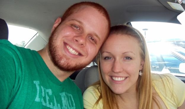 Ζωή σαν ταινία: Tη μαχαίρωσε 32 φορές ο πρώην της, επέζησε και παντρεύτηκε τον πυροσβέστη που την έσωσε [εικόνες] | iefimerida.gr 0