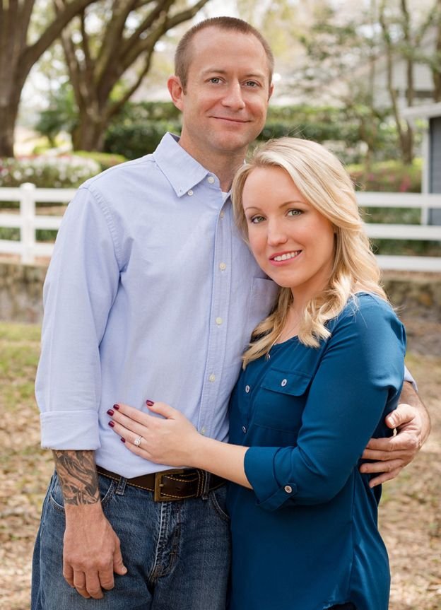 Ζωή σαν ταινία: Tη μαχαίρωσε 32 φορές ο πρώην της, επέζησε και παντρεύτηκε τον πυροσβέστη που την έσωσε [εικόνες] | iefimerida.gr 3