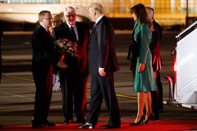 Οι Τραμπ σε νέα επιχείρηση γοητείας της Ευρώπης -Στιλ, ακριβά ρούχα [εικόνες] | iefimerida.gr 3