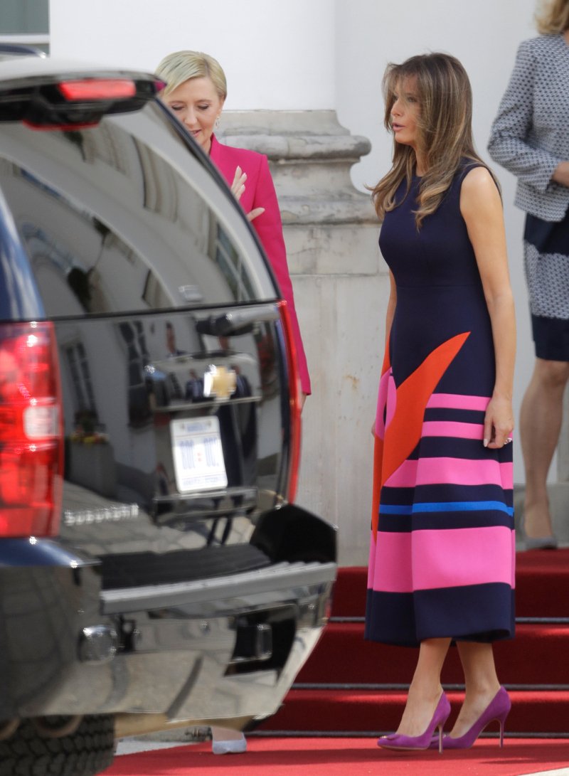 Οι Τραμπ σε νέα επιχείρηση γοητείας της Ευρώπης -Στιλ, ακριβά ρούχα [εικόνες] | iefimerida.gr 9