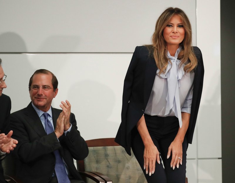 Η Μελάνια Τραμπ σε σπάνια δημόσια παρέμβαση- Κατήγγειλε τη διαδικτυακή παρενόχληση [εικόνες] | iefimerida.gr 2