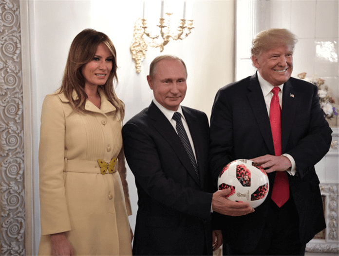 Χάζεψε ο Σεργκέι Λαβρόφ με τη Μελάνια -Εκείνη δεν έριξε ούτε μια ματιά [εικόνες] | iefimerida.gr 3