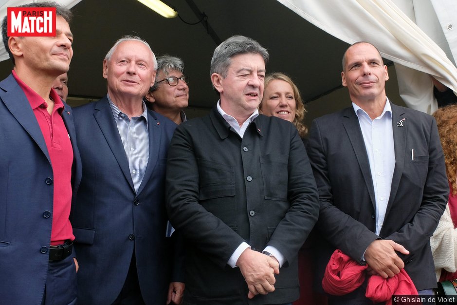 Ο Βαρουφάκης φόρεσε το σφυροδρέπανο -Το σχέδιο Β για την Ελλάδα [εικόνες] | iefimerida.gr 4