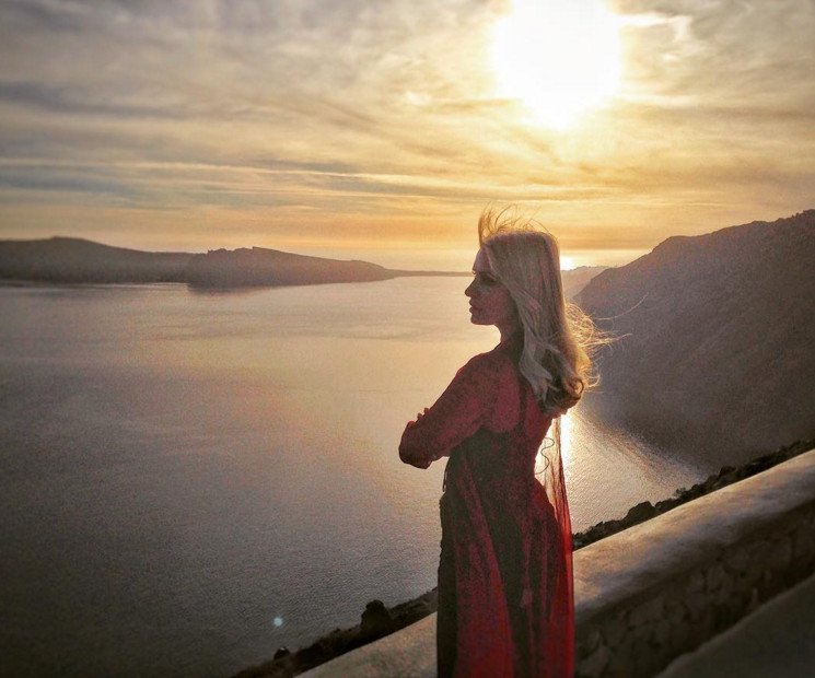 Πόσταραν στο Instagram φωτογραφία της Ελένης Μενεγάκη με μαγιό, χωρίς ρετούς [εικόνα] | iefimerida.gr 2