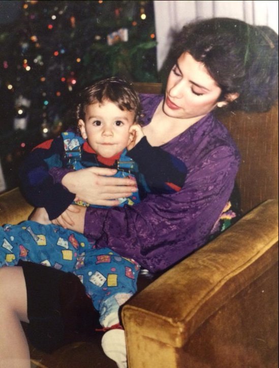 Η Μενεγάκη θυμήθηκε τα παλιά - Δύο φωτογραφίες από το μακρινό παρελθόν [εικόνες] | iefimerida.gr 0