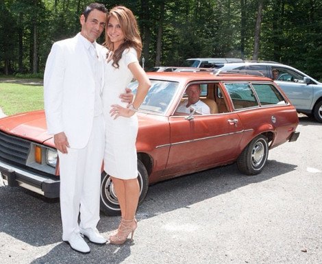 Η Μαρία Μενούνος έβαλε τον 40χρονο σύντροφό της να βαπτιστεί χριστιανός ορθόδοξος -Δείτε τον με τα βαπτιστικά του [εικόνες] | iefimerida.gr 1