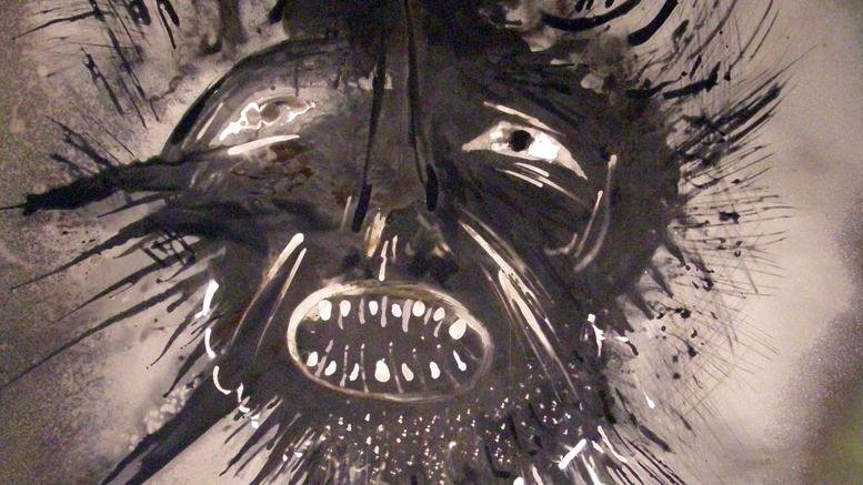 Spooky «Περίπατος» ανάμεσα σε κράνη του Δημήτρη Μεράντζα στο Θησείο [εικόνες] | iefimerida.gr 4