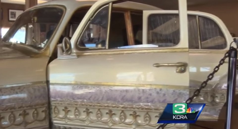 H ολόχρυση Mercedes του θρύλου της πυγμαχίας Μοχάμεντ Αλί [εικόνες] | iefimerida.gr 0