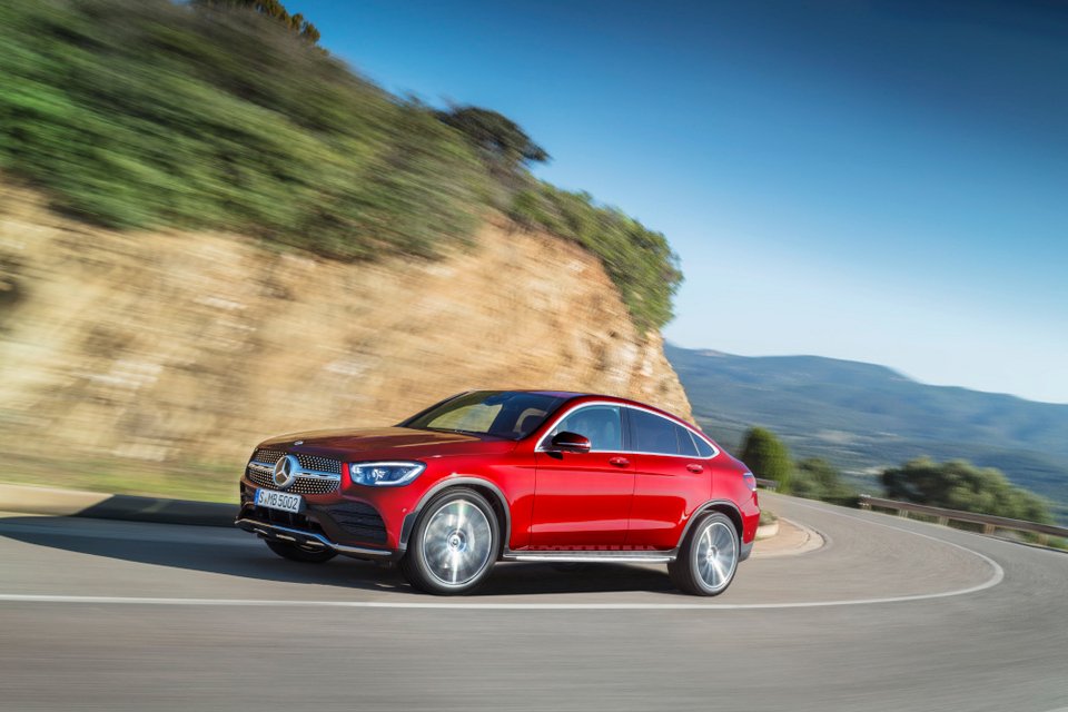Η Mercedes ανανεώνει την GLC Coupe | iefimerida.gr 0
