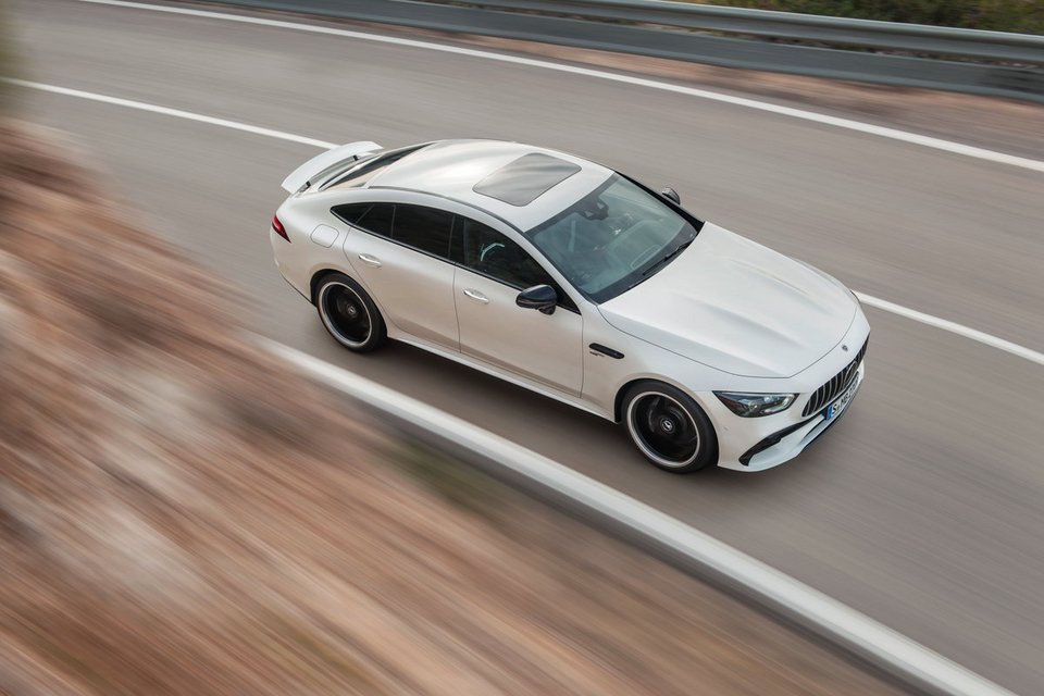Μercedes-AMG GT 4 Door Coupe: Οικογενειακό super car | iefimerida.gr 2