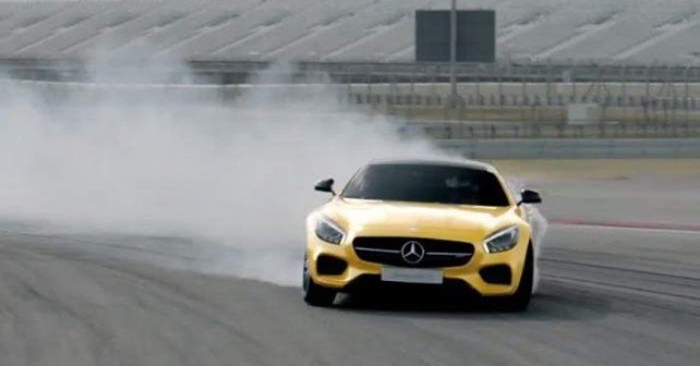 Η ολοκαίνουργια Mercedes AMG GT στην πίστα του Γκραν Πρι της Αμερικής [βίντεο] | iefimerida.gr 0