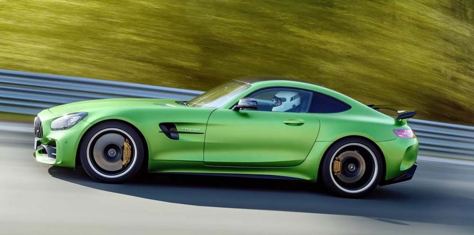 H Mercedes θα κατασκευάσει 2.000 AMG GT-R [βίντεο] | iefimerida.gr 0