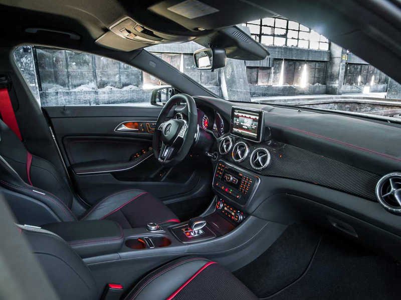 Mercedes CLA 45 AMG: Με 2.000 κυβικά, τετρακίνηση, 360 ίππους και κορυφαίες επιδόσεις | iefimerida.gr 3