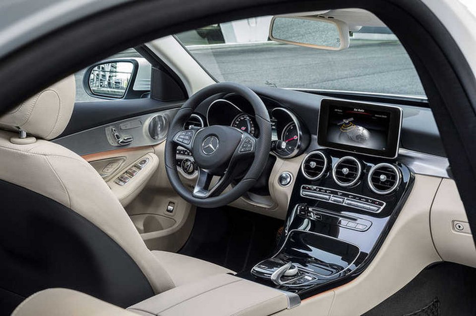H καινούργια Mercedes C-Class θα κοστίζει από 31.470 ευρώ | iefimerida.gr 4