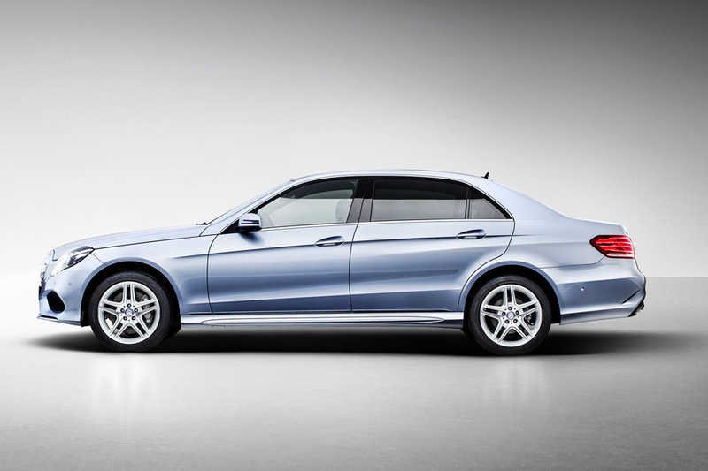 Mercedes E-Class Long: Για τη Βουκουρεστίου. Του Πεκίνου όμως. Ή της Σαγκάης. | iefimerida.gr 0