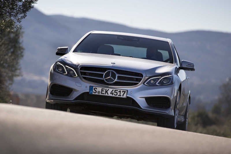 Mercedes E-Class: Ριζικά ανανεωμένη και από 45.700 ευρώ | iefimerida.gr 0