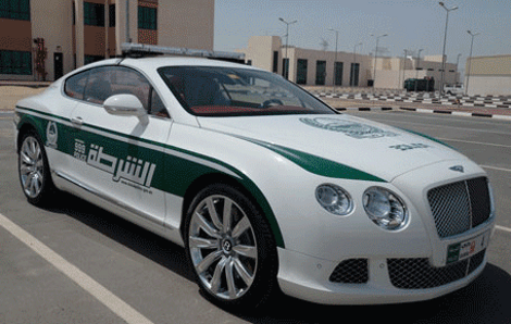 Μετά τη Lamborghini η αστυνομία του Ντουμπάι αποκτά Bentley και Aston Martin | iefimerida.gr 3