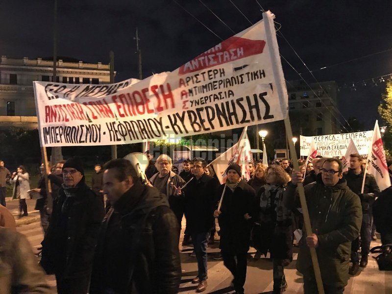 «Μέρκελ ανεπιθύμητη» -«Θερμή» υποδοχή με διαδηλώσεις στην Αθήνα παρά την απαγόρευση [εικόνες & βίντεο] | iefimerida.gr 8