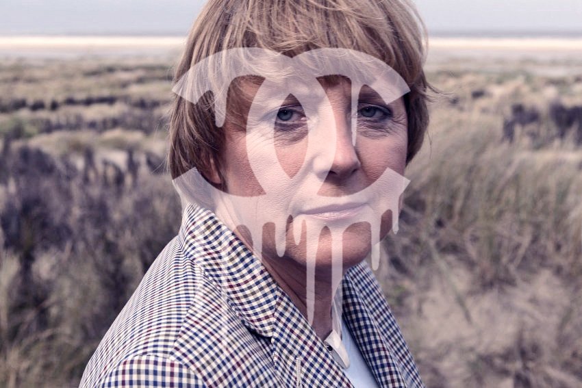 Ξύρισαν και έβαλαν μούσι στη Μέρκελ-Η Γερμανίδα Καγκελάριος σε χίπστερ ξεκαρδιστικά look [εικόνες] | iefimerida.gr 6